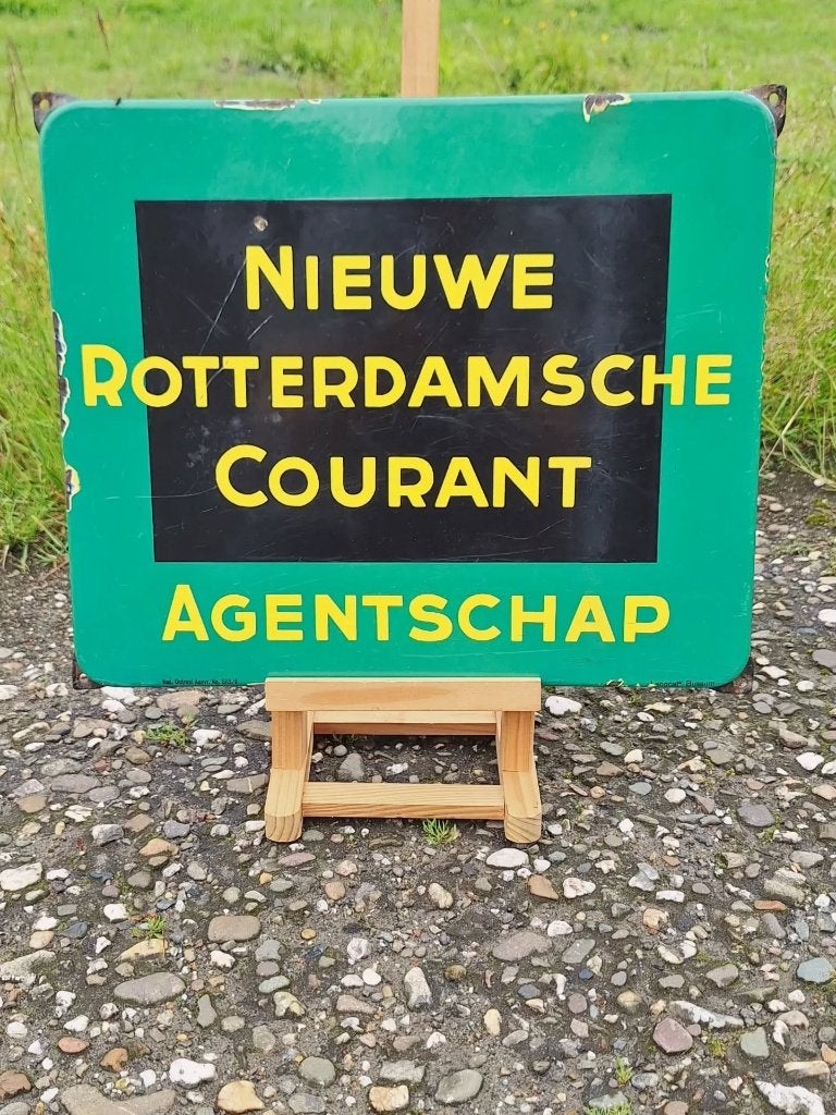 Emaille reclamebord Agentschap Nieuwe Rotterdamsche Courant., Verzamelen, Ophalen of Verzenden, Gebruikt, Reclamebord