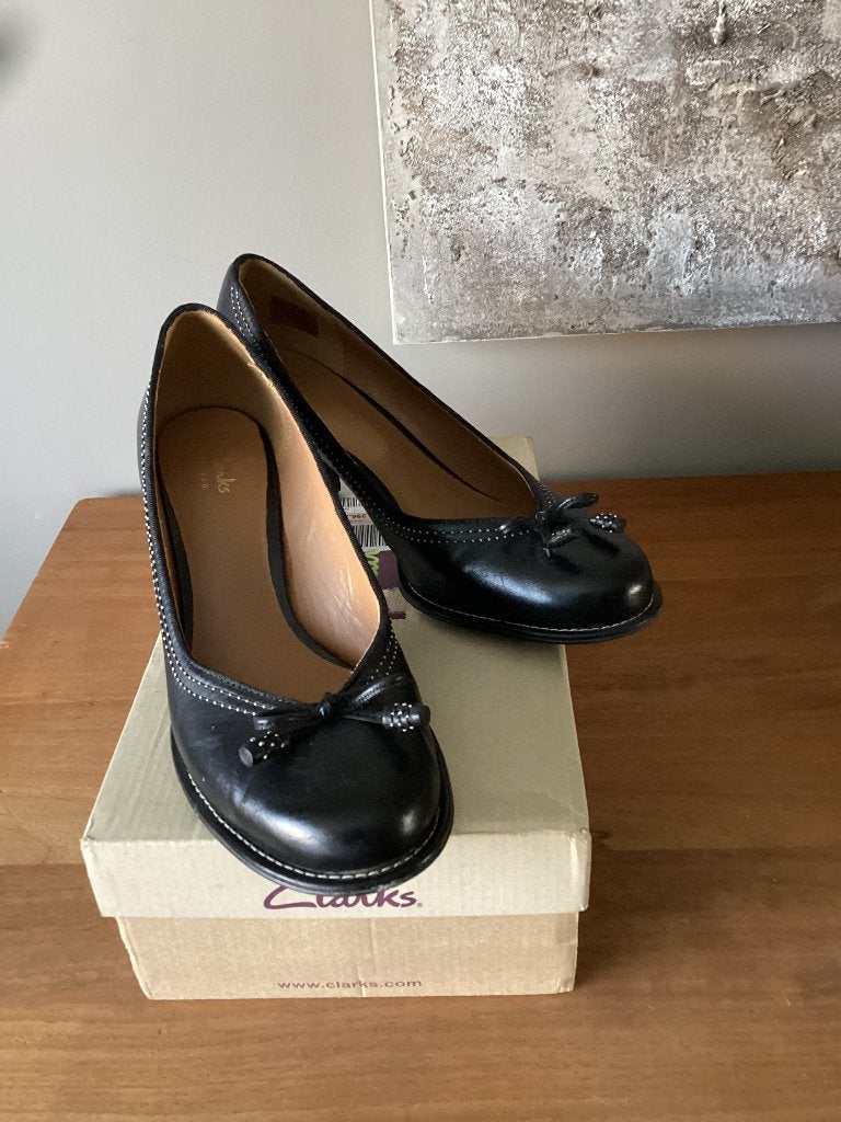 Pumps Clarks 41 zwart, Pumps, Zwart, Ophalen of Verzenden, Zo goed als nieuw