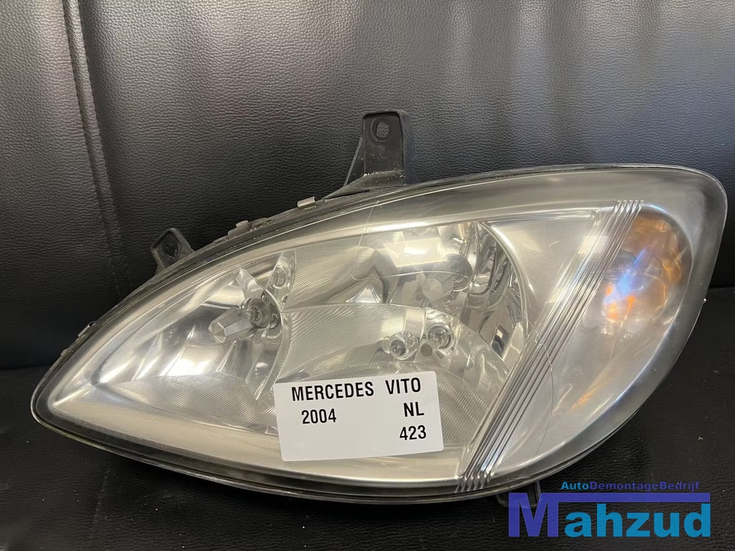 MERCEDES VITO W639 links koplamp 2003+, Auto-onderdelen, Gebruikt, Mercedes-Benz AG, Mercedes-Benz, Mercedesstrasse 120
70372  Stuttgart, DE
