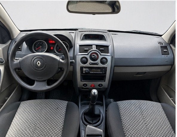 Klaar om in te schrijven, verkoop in Brussel tot 2030, Auto's, Handgeschakeld, Euro 4, Fabia, Verwarmde buitenspiegels