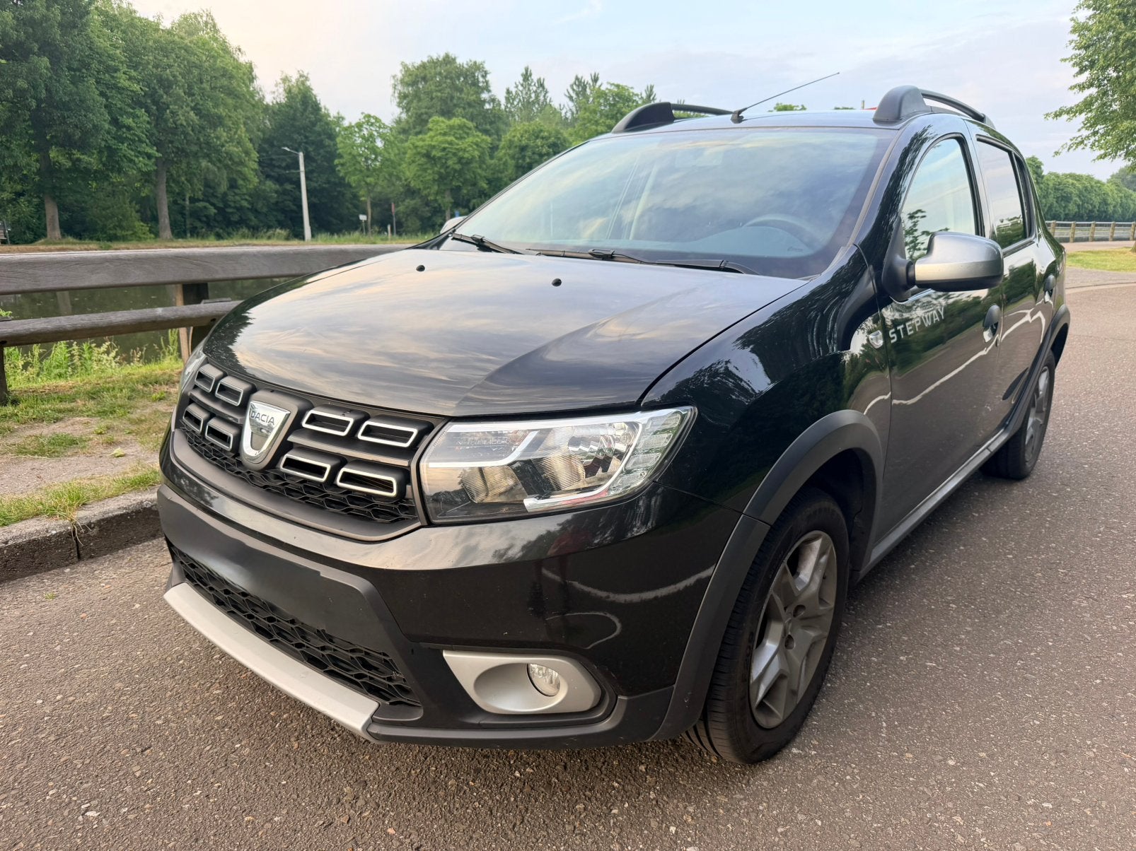DACIA SANDERO STEPWAY PLUS / 2017 / EURO6 / NAVI / CRUISE, Auto's, Dacia, Euro 5, Bedrijf, Handgeschakeld, 1000 cc