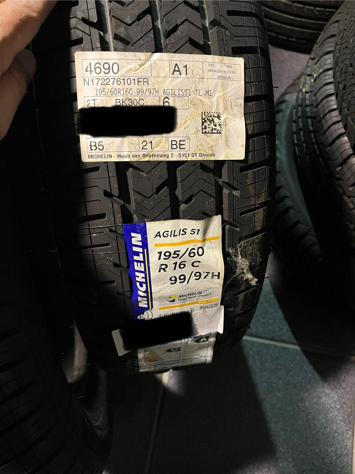 2 pneus michelin agilis 51 195/60 R16 C 99/97 H, Neuf, 16 pouces, Pneus été, Pneu(s)