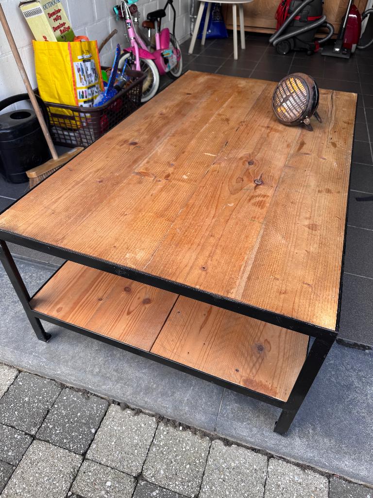 industriële salon/koffie tafel, Ophalen