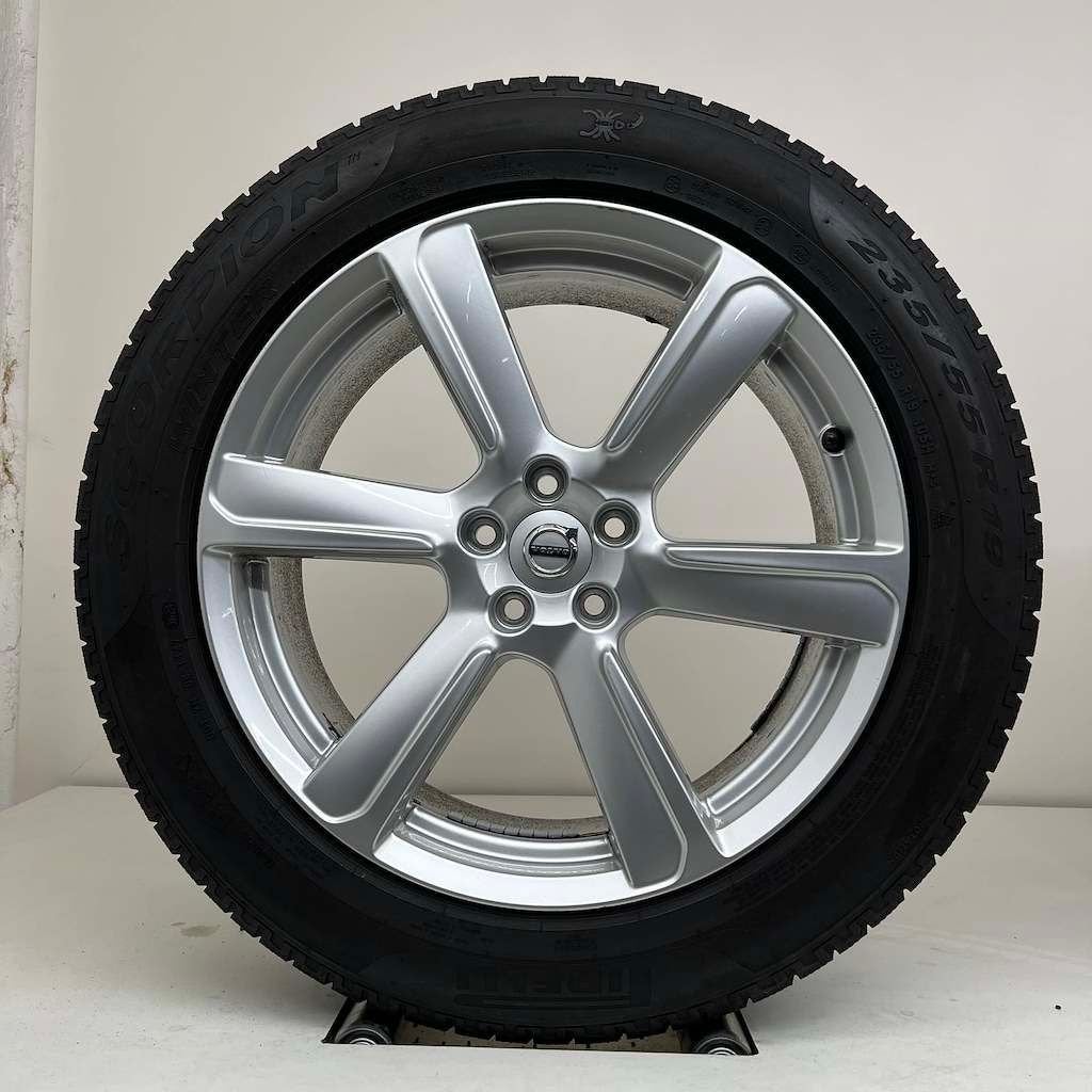 Volvo XC90 - 19 inch - winterbanden, Pneus et Jantes, Pneus hiver, Enlèvement ou Envoi, Véhicule de tourisme