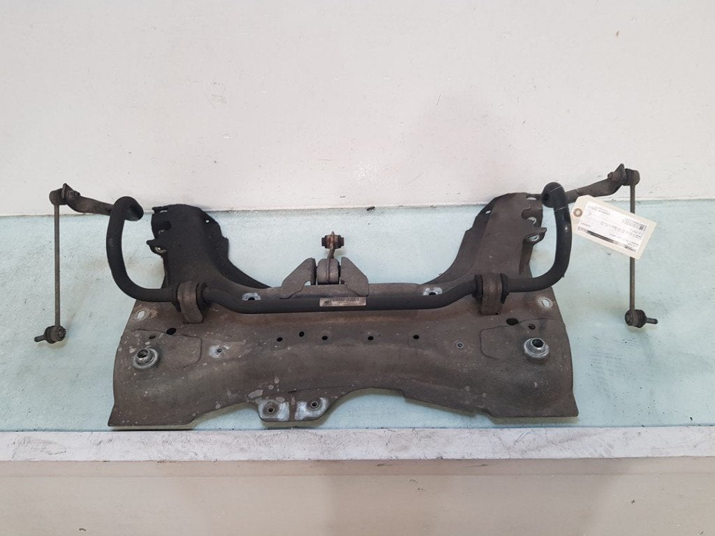 BERCEAU MOTEUR Renault Clio IV (5R) (01-2012/08-2021), Dhr. J. Ham, Renault, Administratie@autoham.nl, Utilisé