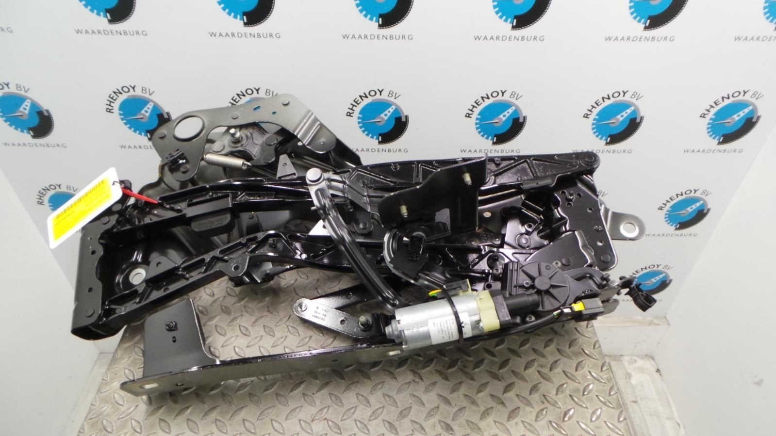 RENAULT MEGANE ACHTERKLEP GASVEER / ELEKTRISCHE SPINDEL 7996, Enlèvement ou Envoi, Utilisé, ARN reconnu