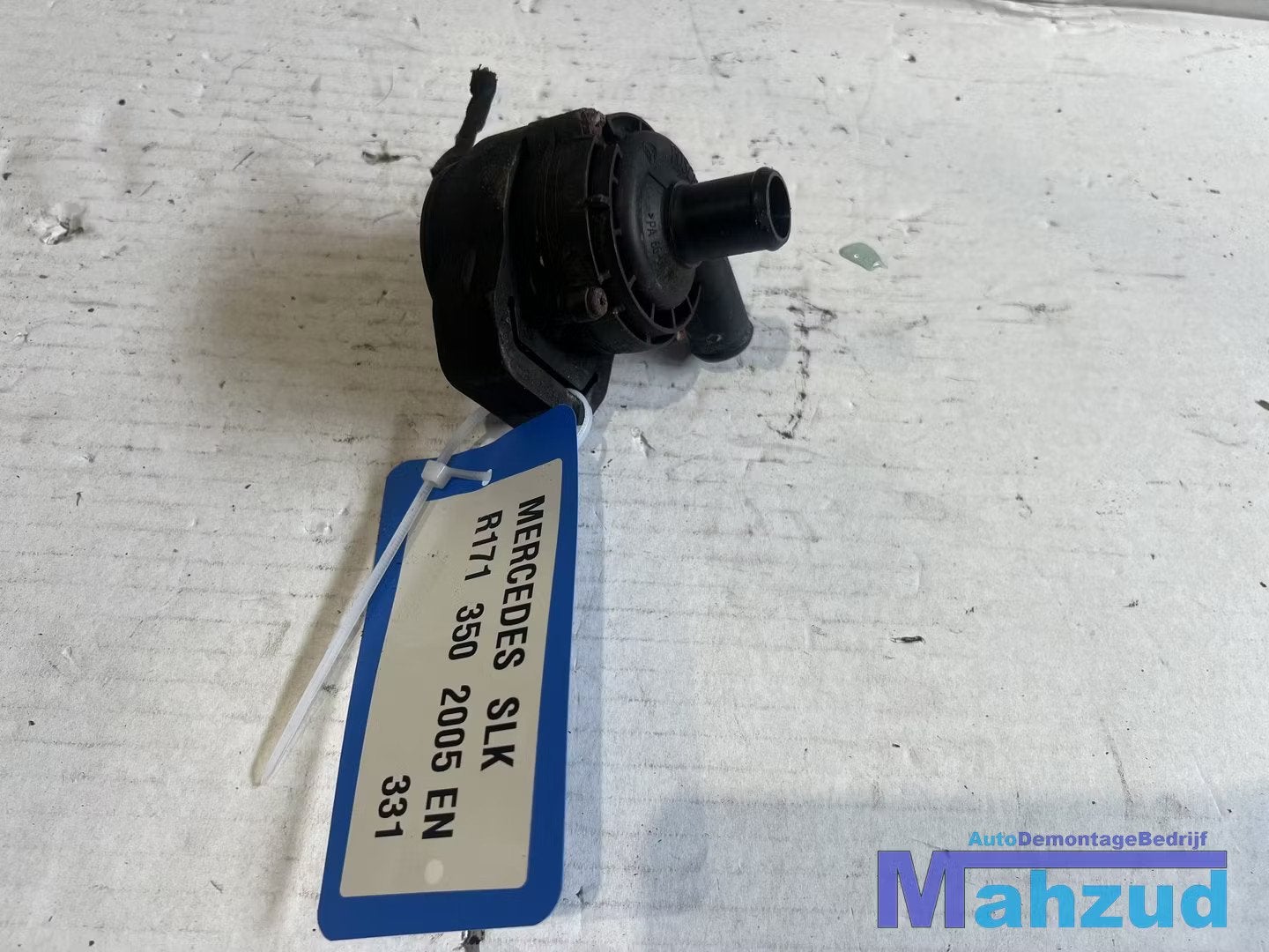 MERCEDES SLK R171 extra waterpomp 2005-2011, Auto-onderdelen, Gebruikt, Mercedes-Benz AG, Mercedes-Benz, Mercedesstrasse 120
70372  Stuttgart, DE