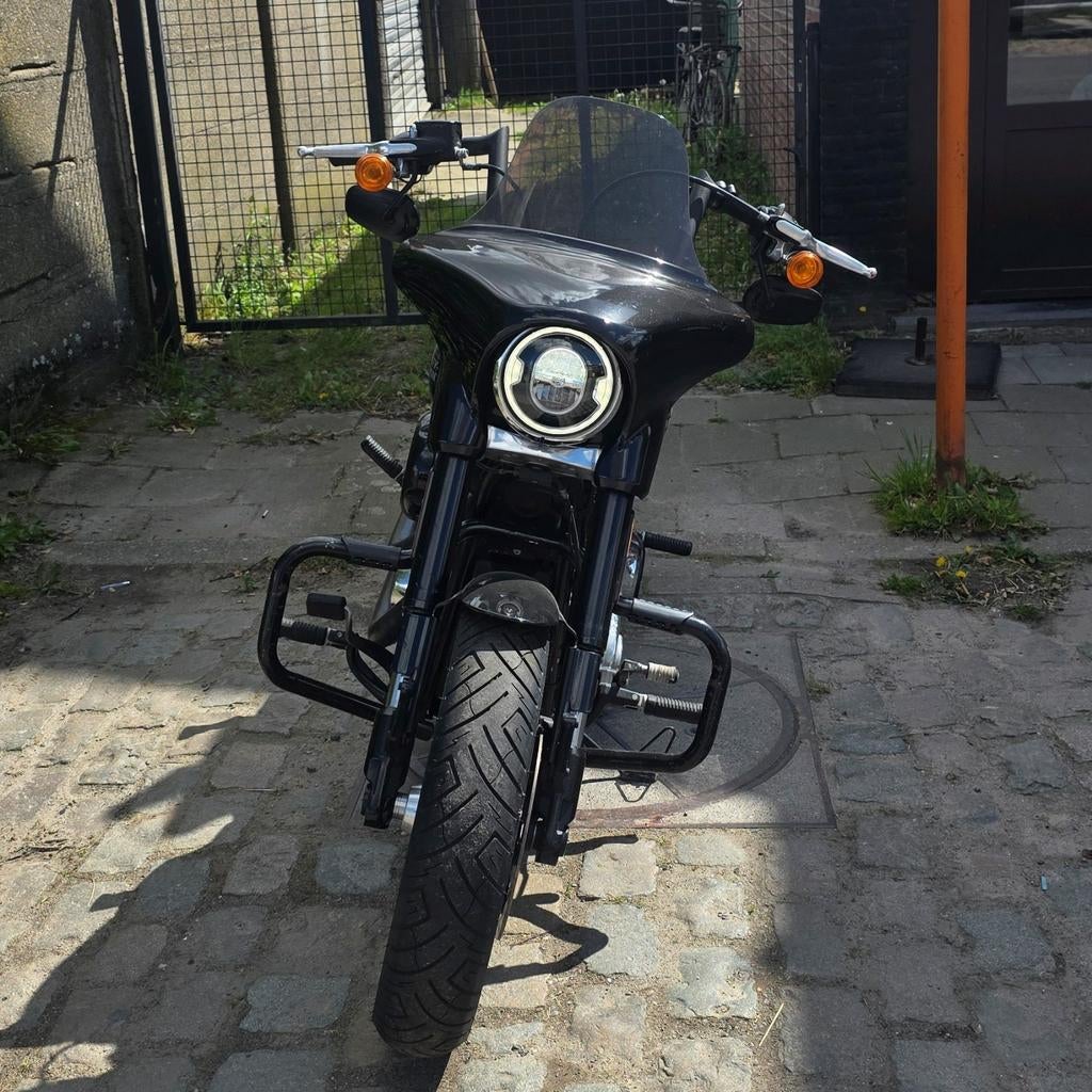 Custom sportglide 2021, Motoren, 2 cilinders, Cruise Control, Particulier, Meer dan 35 kW