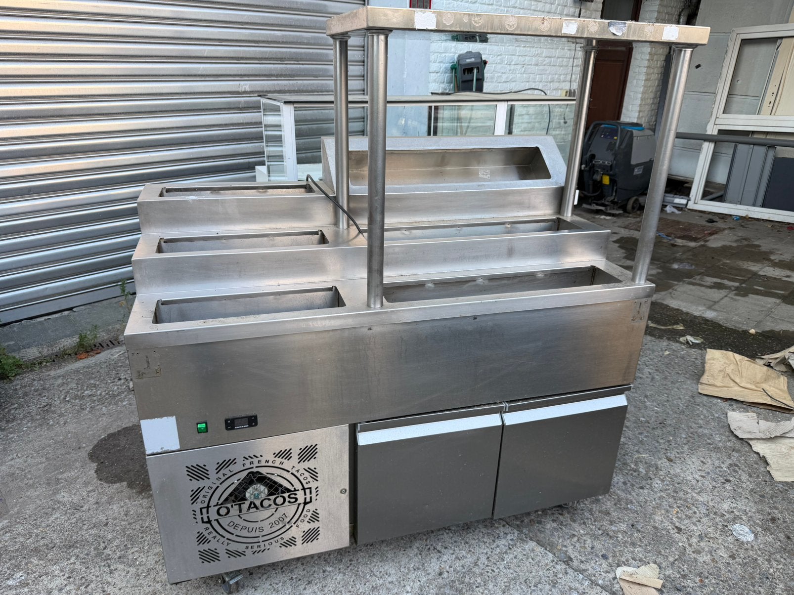 Frigo des sauces, Articles professionnels, Enlèvement