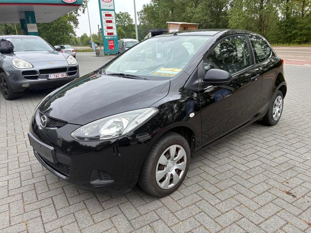 Mazda 2 1.3i gekeurd voor verkoop, Auto's, Zwart, 4 cilinders, Zwart, Leder
