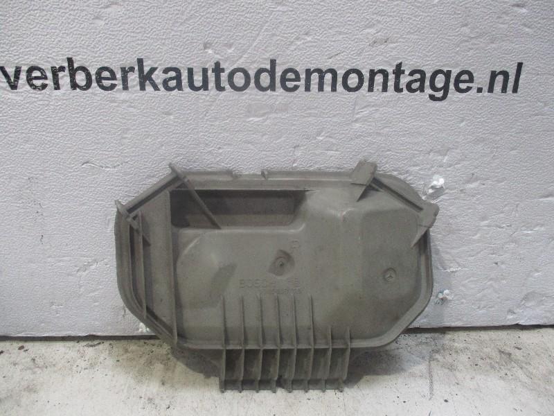 KOPLAMP afdekking rechts E diesel (W124) (1405-239-025), Gebruikt, Mercedes-Benz