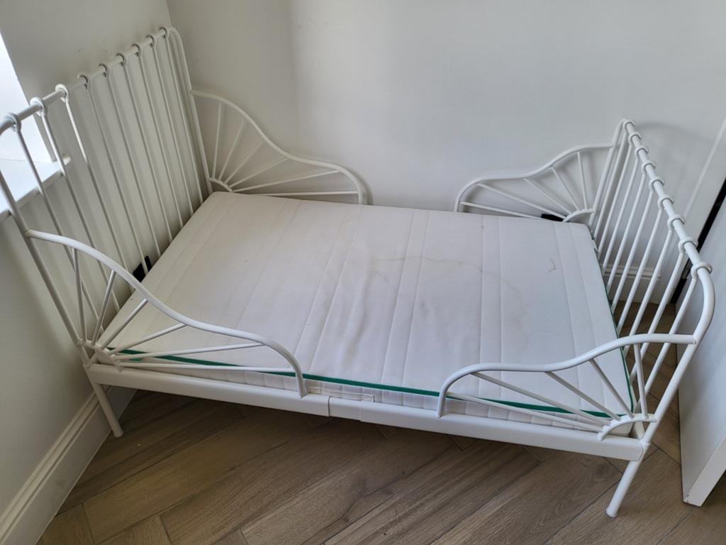 Ikea peuterbed, Kinderen en Baby's, Ophalen, Matras