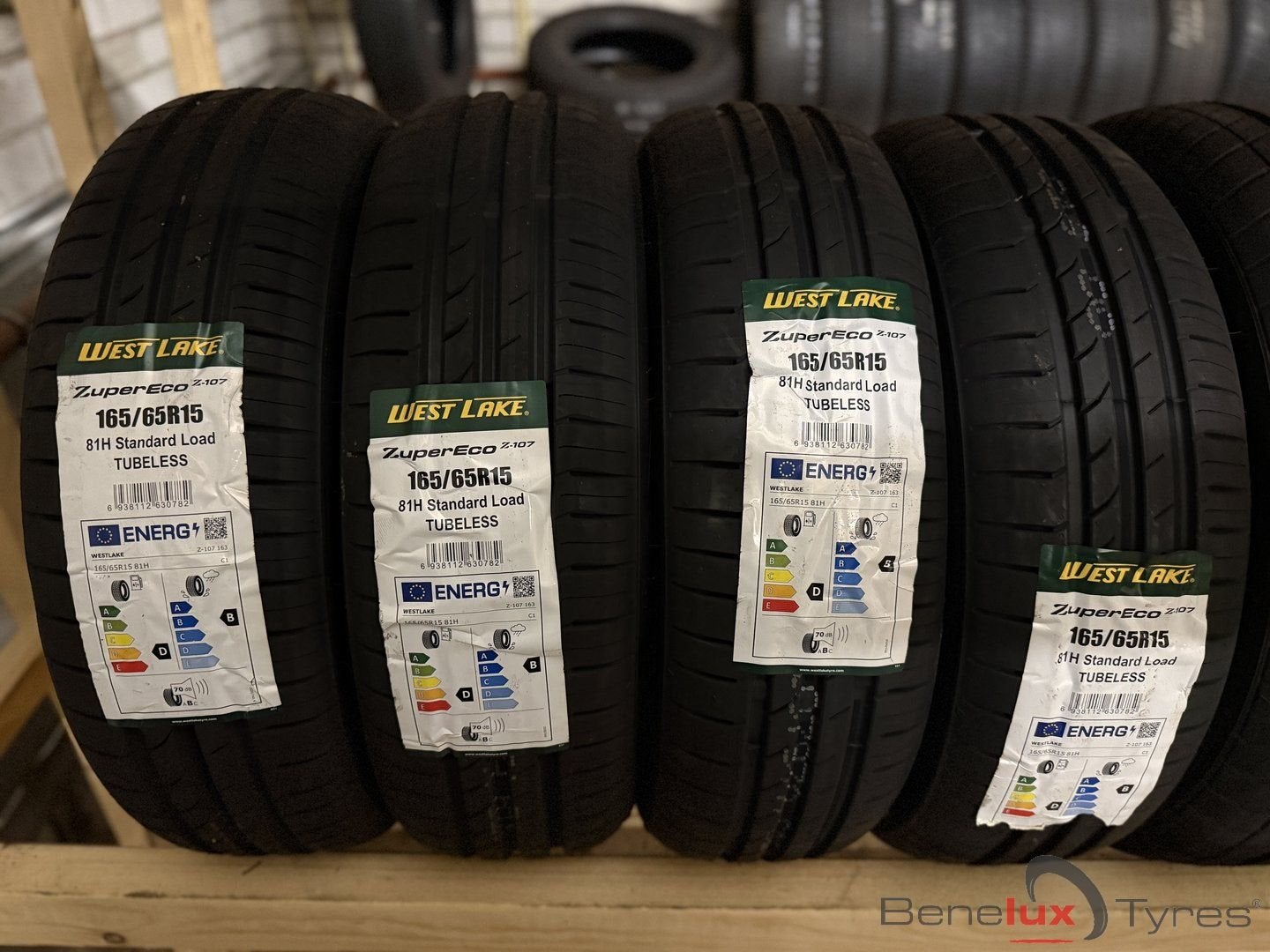 nieuw 165/65R15 Westlake ZuperEco 165/65 R15 165/65/15 16565, Auto-onderdelen, 15 inch, -, -, Nieuw