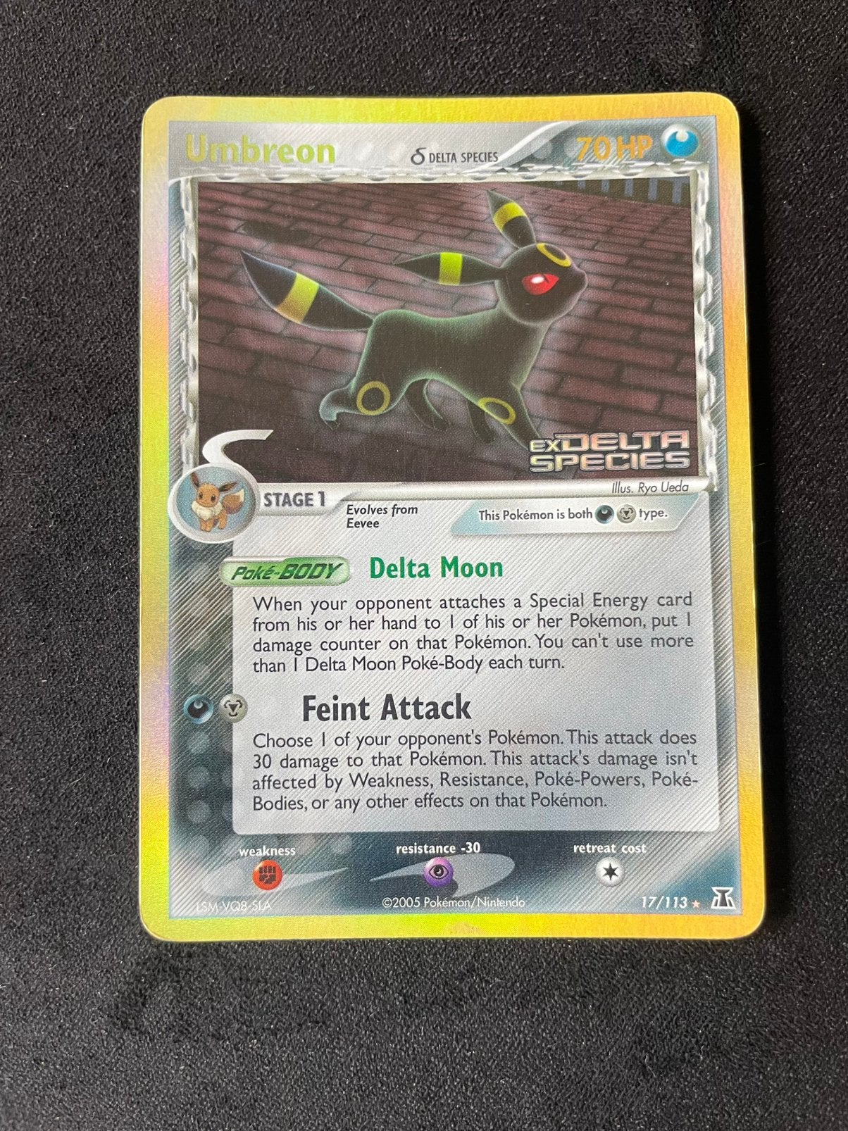 Umbreon delta species stamped reverse holo pokemon kaart, Enlèvement ou Envoi, Comme neuf