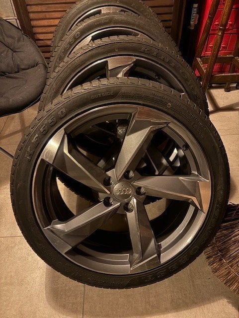 Nieuwe Velgen met 4 nieuwe banden voor Audi, Vw enz, 245 mm, Banden en Velgen, Nieuw, Personenwagen