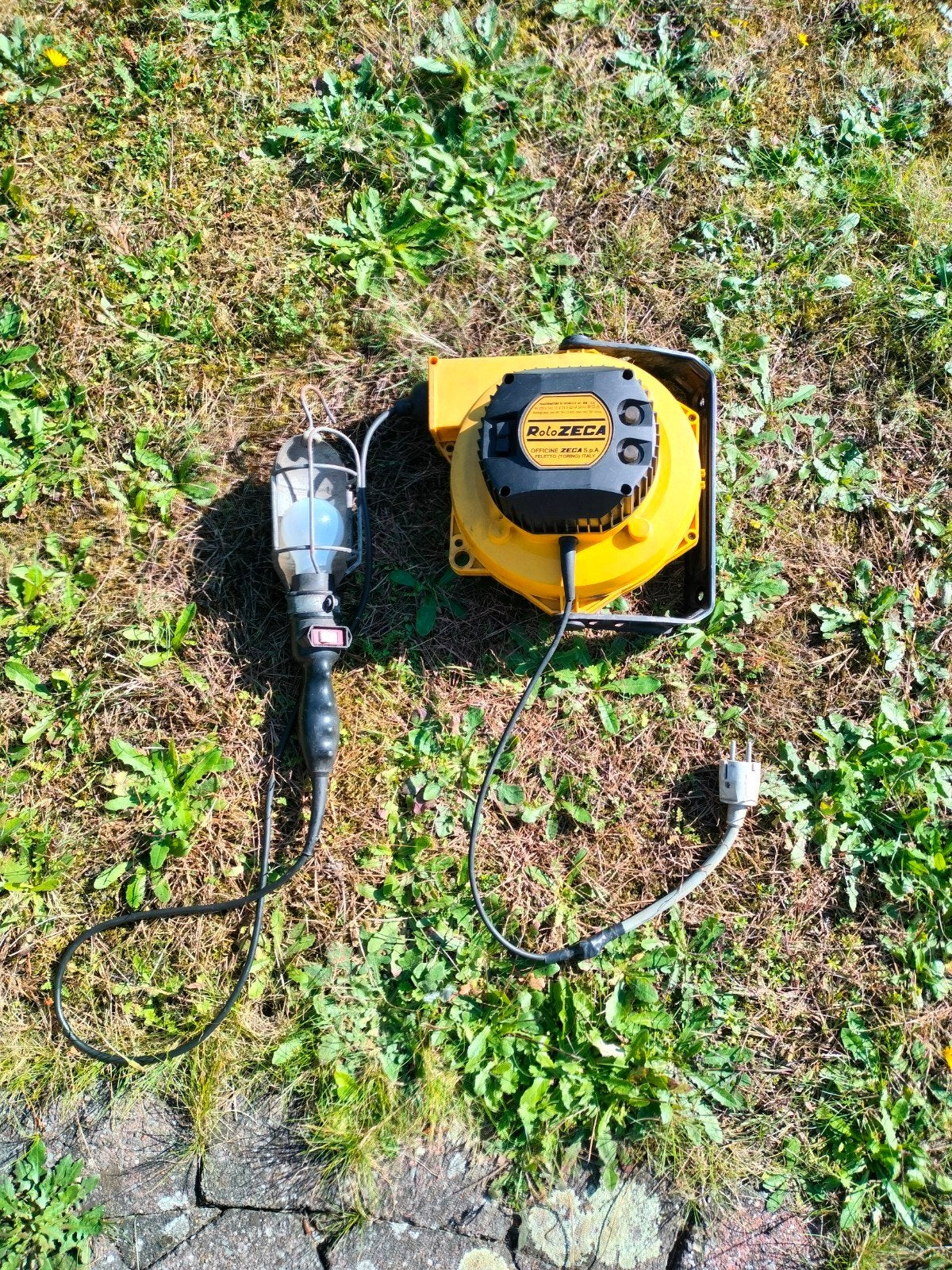 Veerkabelhaspel met looplamp en transformator te koop, Ophalen