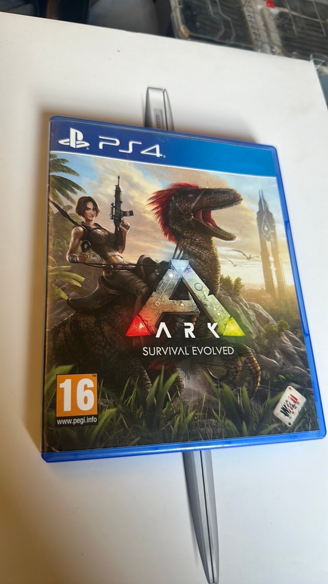 Ark survival evolved voor op PlayStation 4, Games en Spelcomputers, Ophalen, Zo goed als nieuw