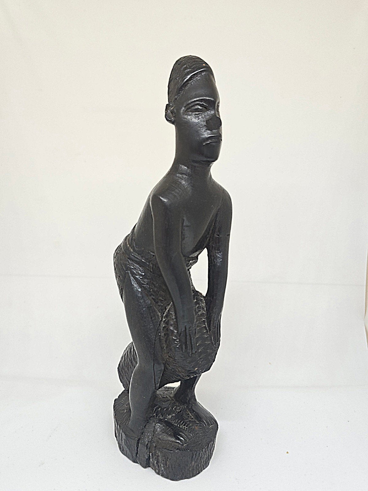 Figurine africaine en bois sculptée à la main — Batteur (20, 20 cm, Enlèvement ou Envoi, Marron, Comme neuf