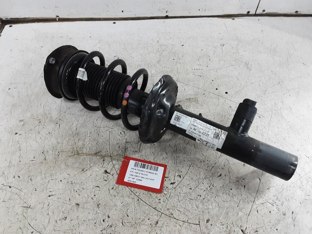 AMORTISSEUR OU ABSORBEUR DE CHOC AVANT DROIT Tiguan (AD1), Volkswagen, Mevr. I. Hauben, Utilisé, Rue de l'Espoir 34 34
4030  GRIVEGNÉE, BE