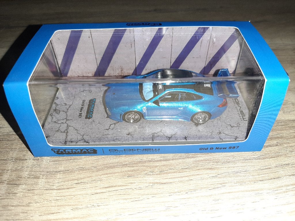 1/64 Tarmac Works Porsche 997 (nieuwstaat), Enlèvement ou Envoi, Comme neuf, Voiture