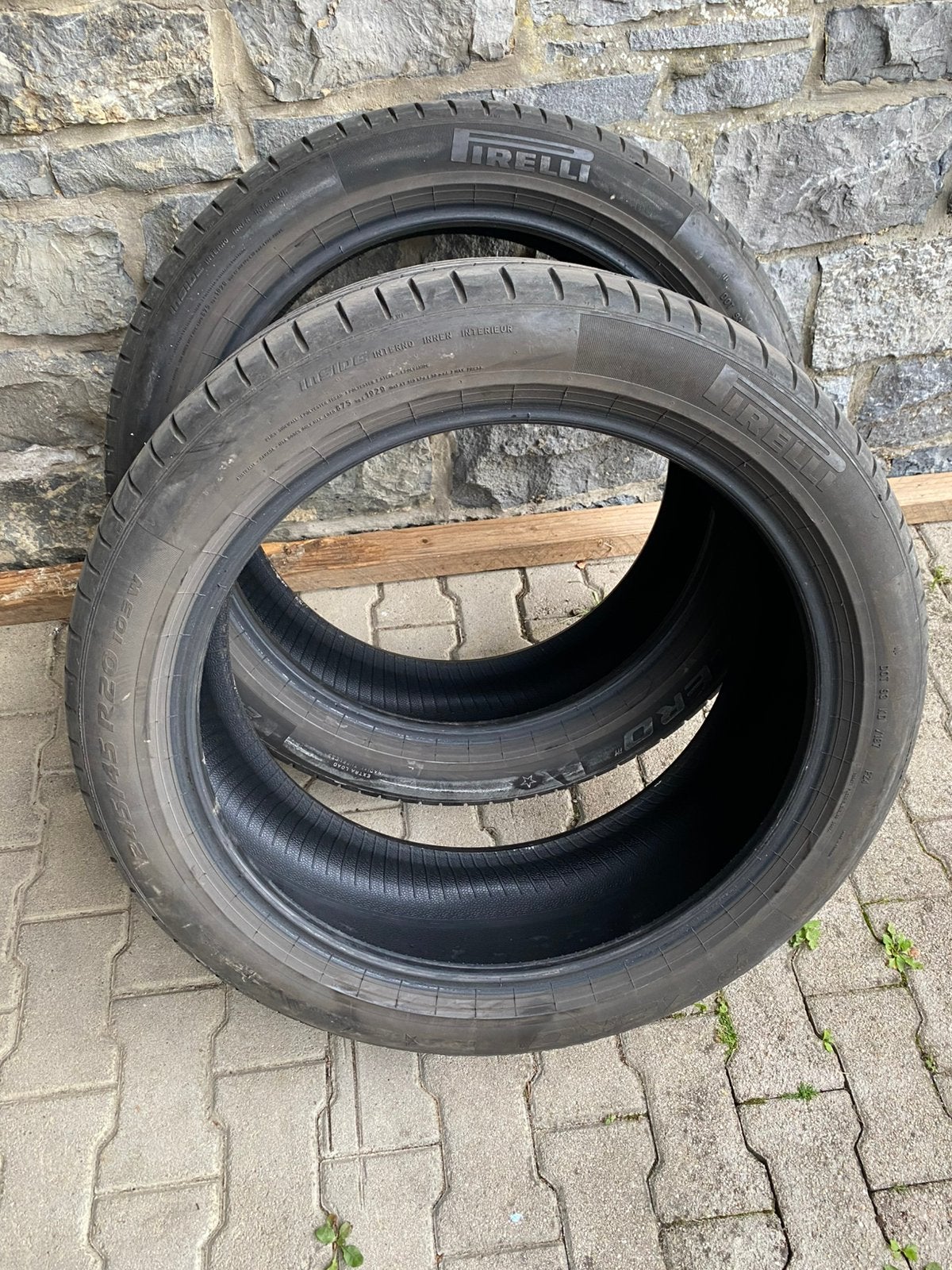 2 pneus Pirelli en 20", Autos : Pièces & Accessoires, 245 mm, Pneus été, Pneu(s), Enlèvement