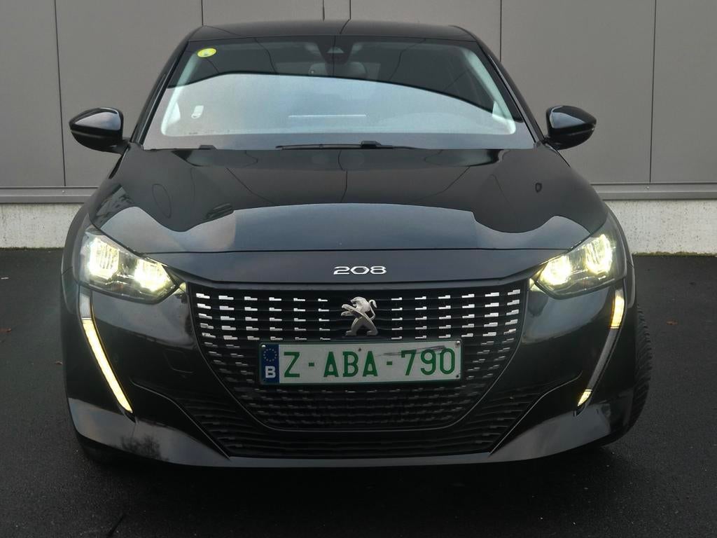 Pegoeht 208 1.5 HDI Allure Premium + 2020 euro 6di, Auto's, Voorwielaandrijving, 75 kW, 4 cilinders, Zwart