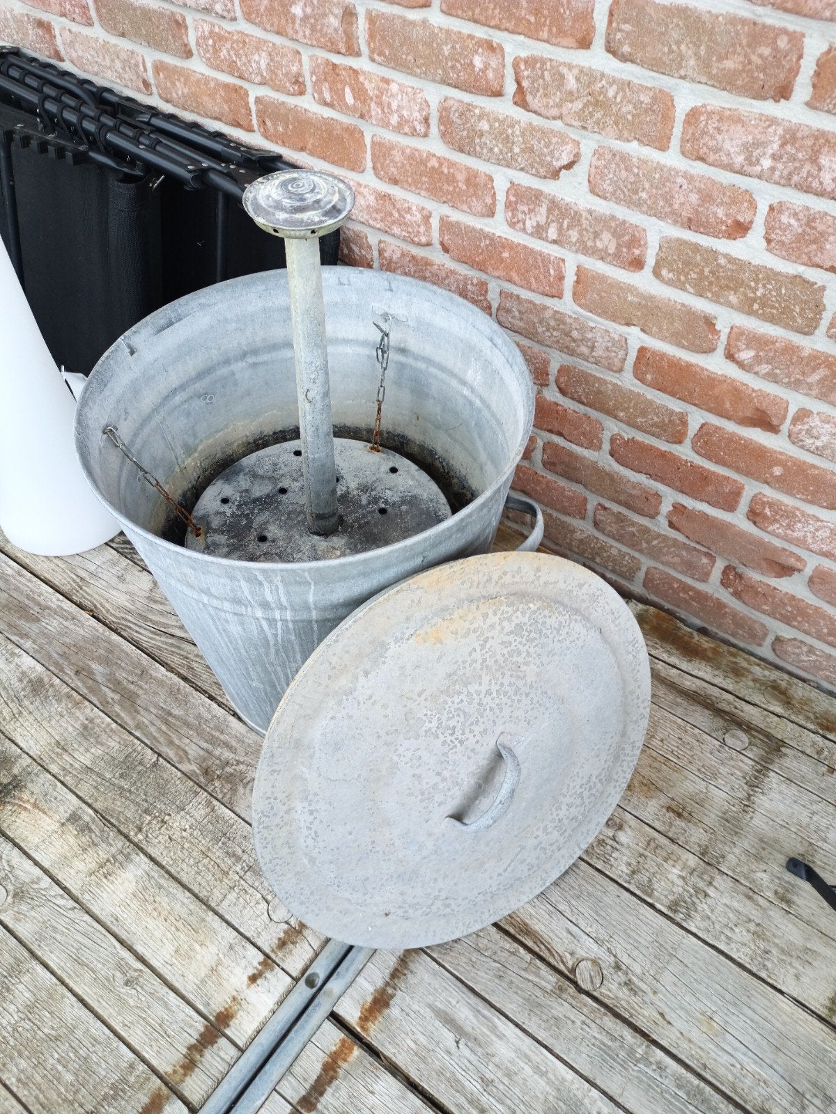 Encien bassin a stérilisation transformer en Fontaine, Jardin & Terrasse, Enlèvement