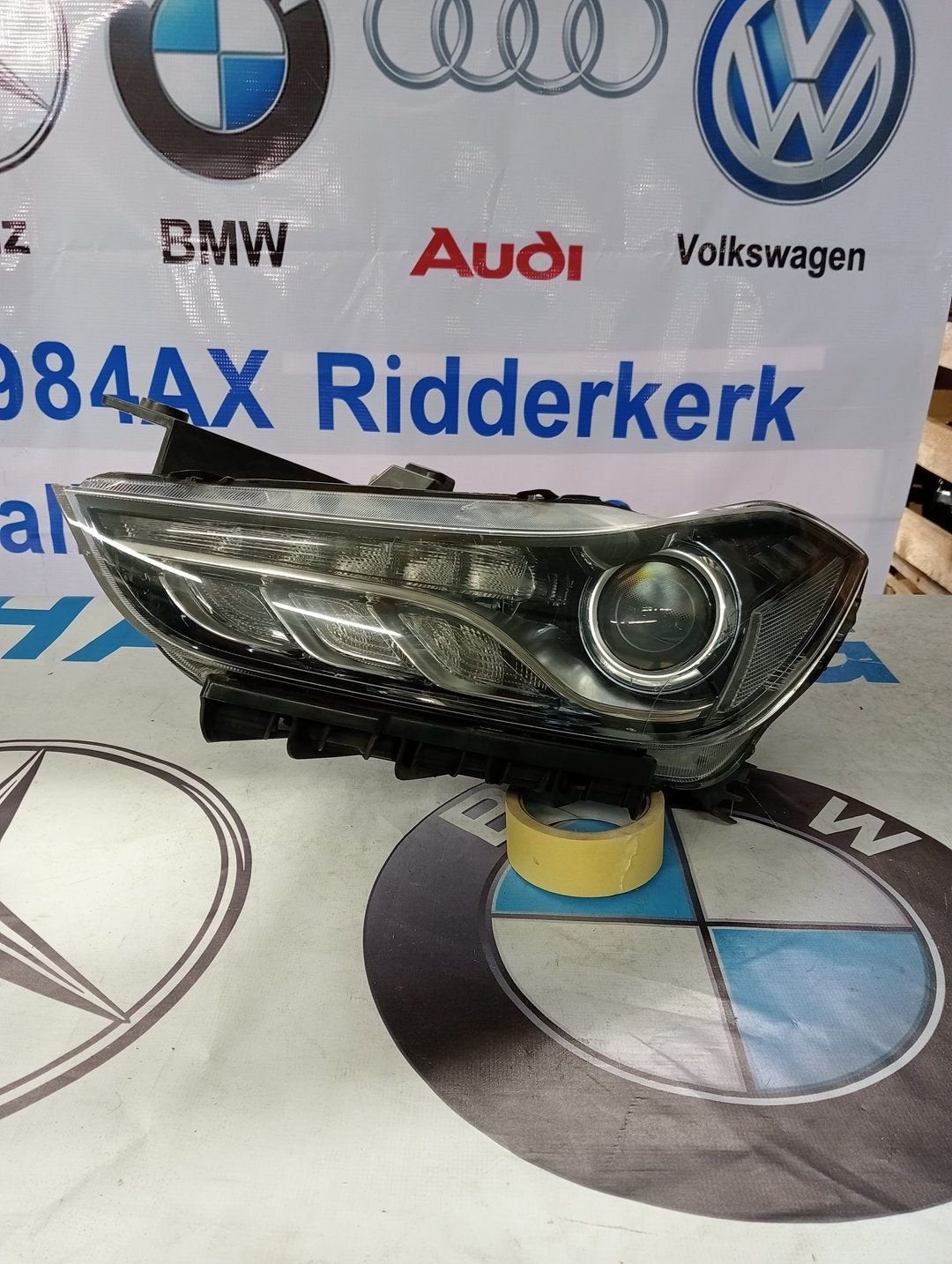 MASERATI GHIBI koplamp 00670004660, Maserati, -, Utilisé, -