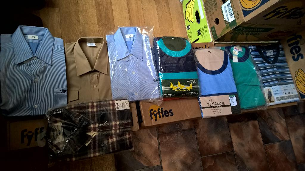lot Vêtements 8 piece, Kleding | Dames, Dames-kledingpakketten, Ophalen, Nieuw