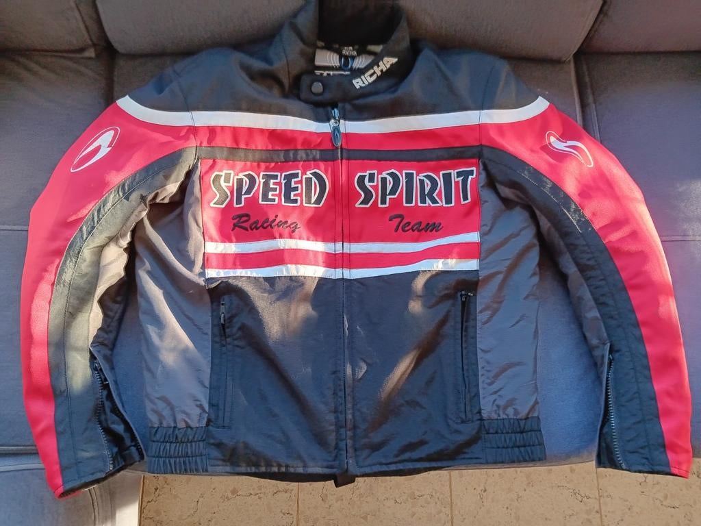 Motovest Richa, Ophalen