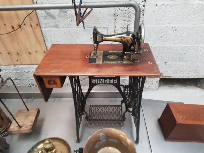 Singer naaimachine, Ophalen