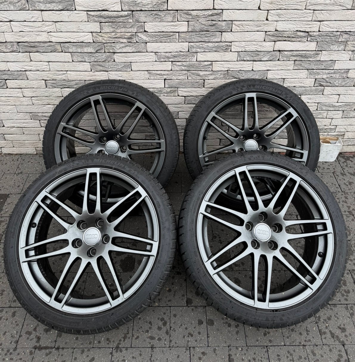 ORIGINELE AUDI SPEEDLINE VELGEN 19 INCH MET MICHELIN BANDEN., Auto-onderdelen, Banden en Velgen, 255 mm, Banden en Velgen, Zomerbanden