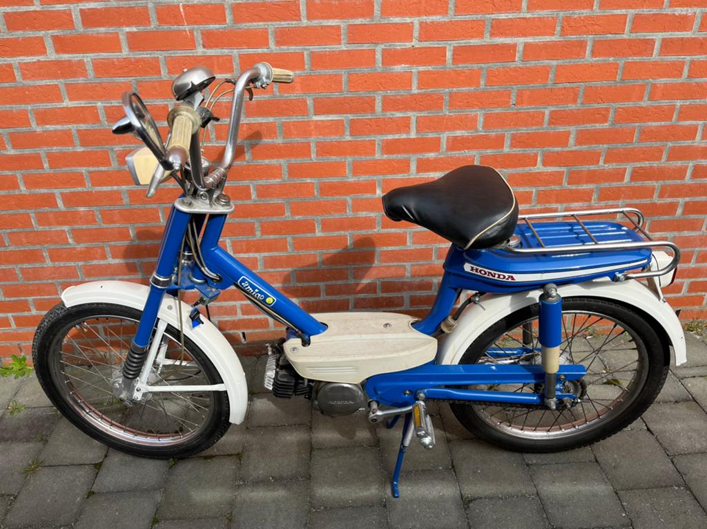 GEZOCHT honda amigo novio pc50, Vélos & Vélomoteurs, Cyclomoteurs | Honda, Enlèvement