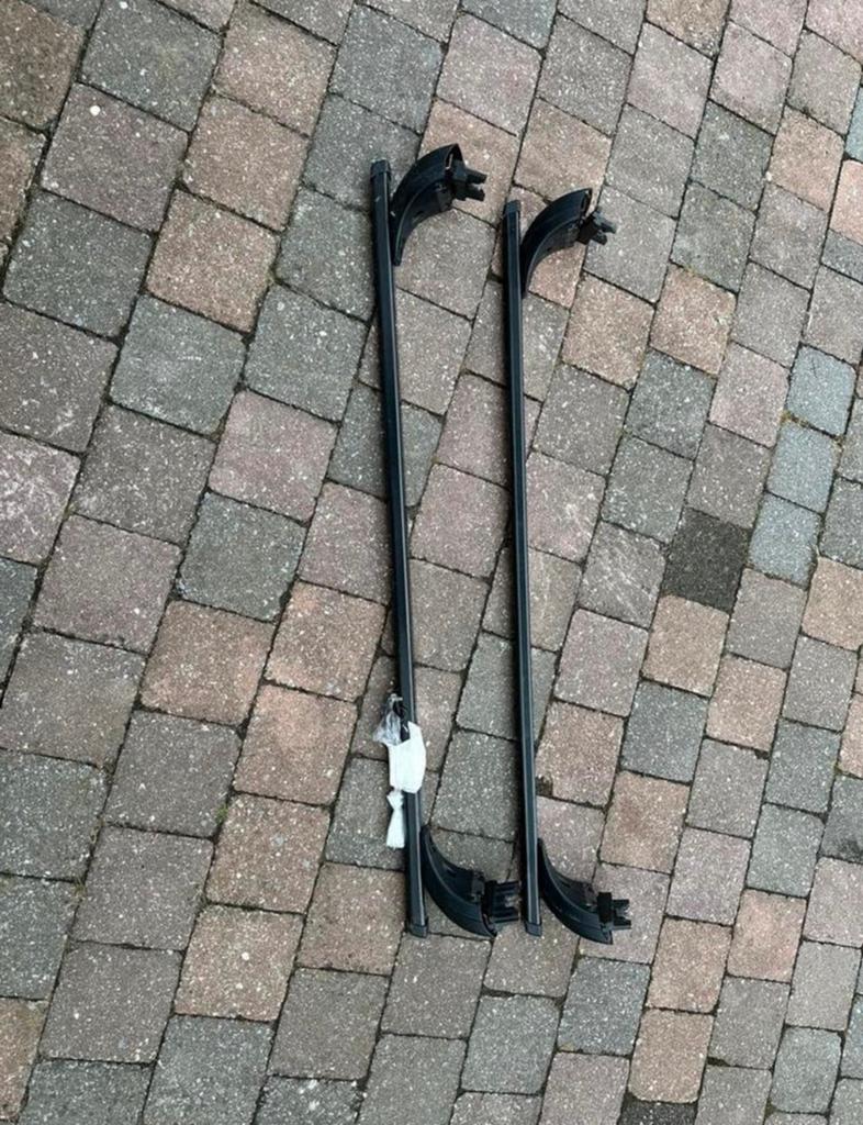 Dakdragers BMW verstelbaar tot 110-115cm, Ophalen, Zo goed als nieuw