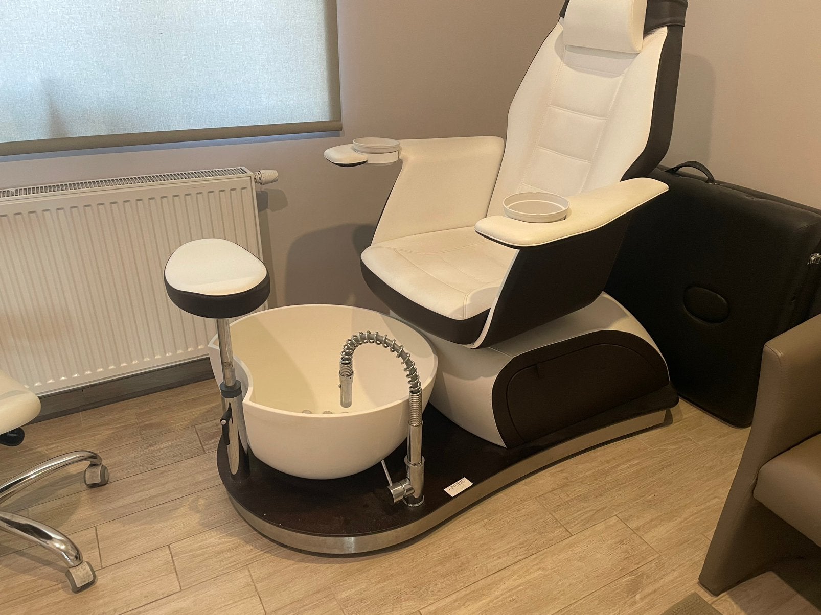 Spa pedicurestoel Long island st bart chair, Ophalen