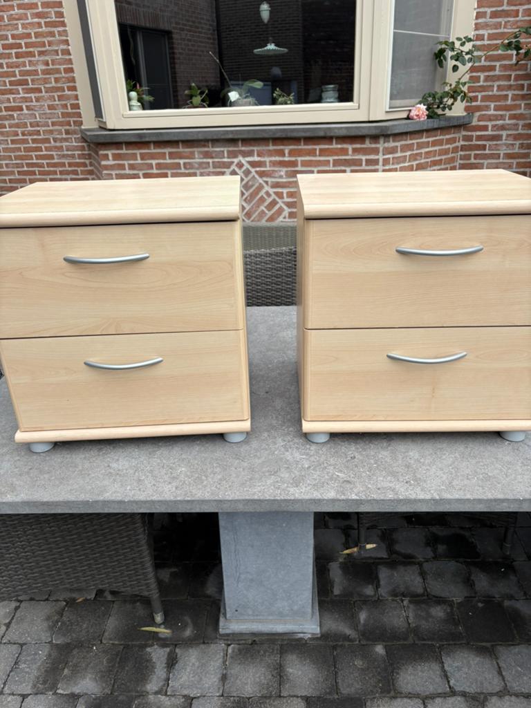 Nachttafels, Ophalen, Zo goed als nieuw