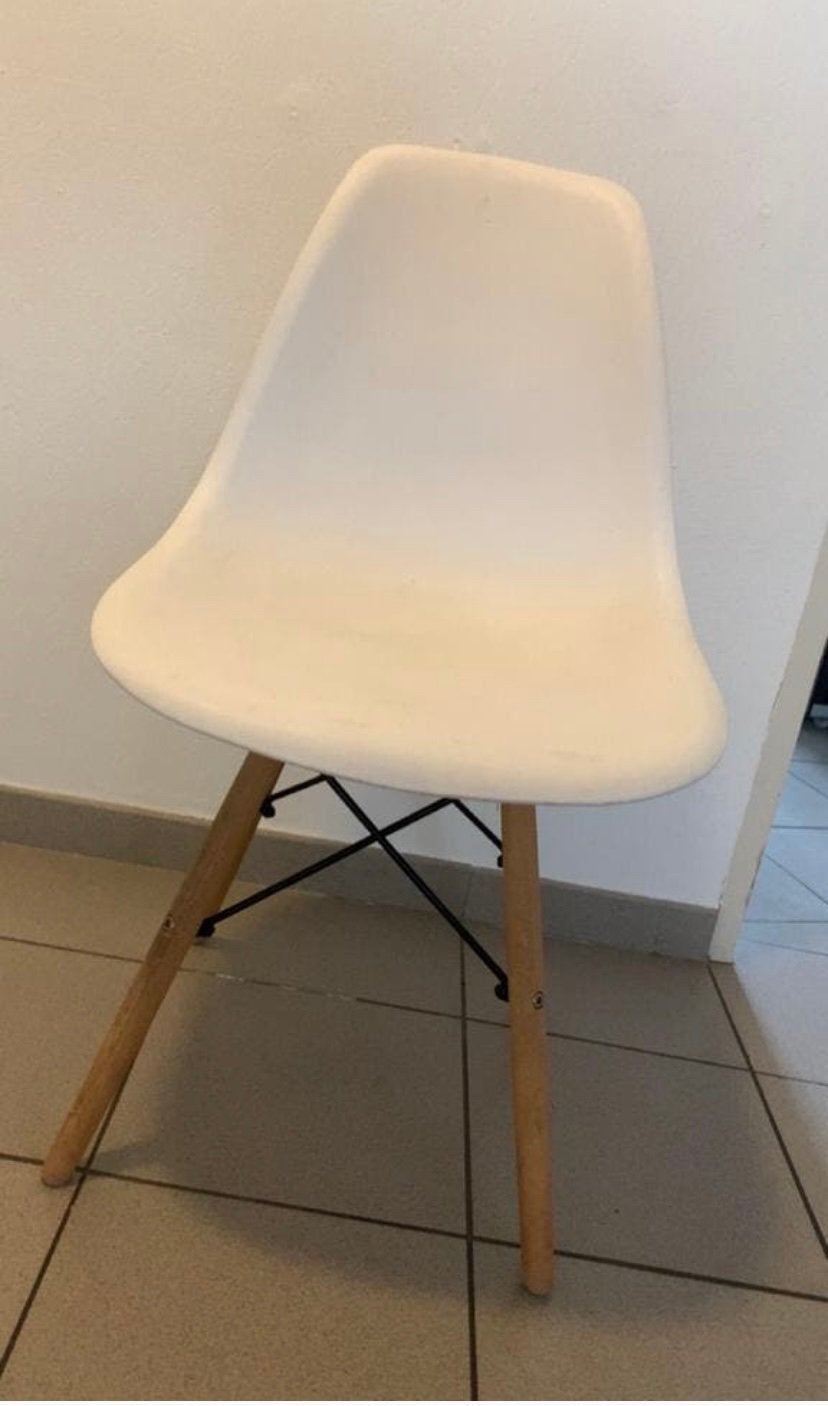 2  stoelen, Maison & Meubles, Chaises, Enlèvement, Utilisé, Blanc