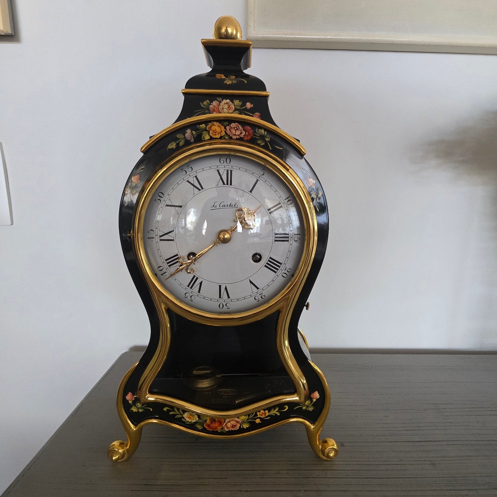Prachtige Zwitserse Le Castel Neufchateloise Pendule - Zwart, Antiek en Kunst, Ophalen