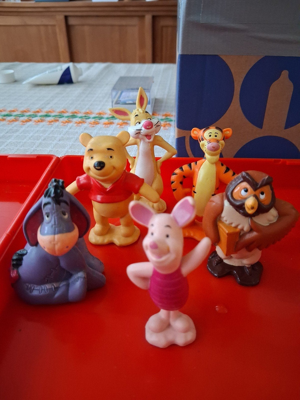 Set Disney Winnie the Pooh speelfiguren in koffertje, Ophalen of Verzenden
