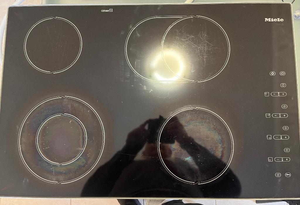 Plaque de cuisson encastrable en céramique/pièce Miele KM444, Electroménager, 4 zones de cuisson, Enlèvement, Utilisé, Encastré