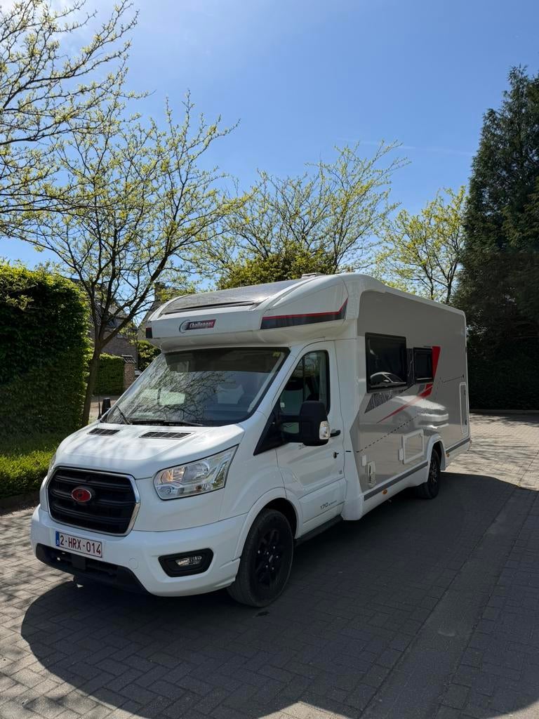 Mobilehome te huur challanger semi integral, Caravanes & Camping, Camping-cars, Particulier, jusqu'à 4, Semi-intégral, Challenger