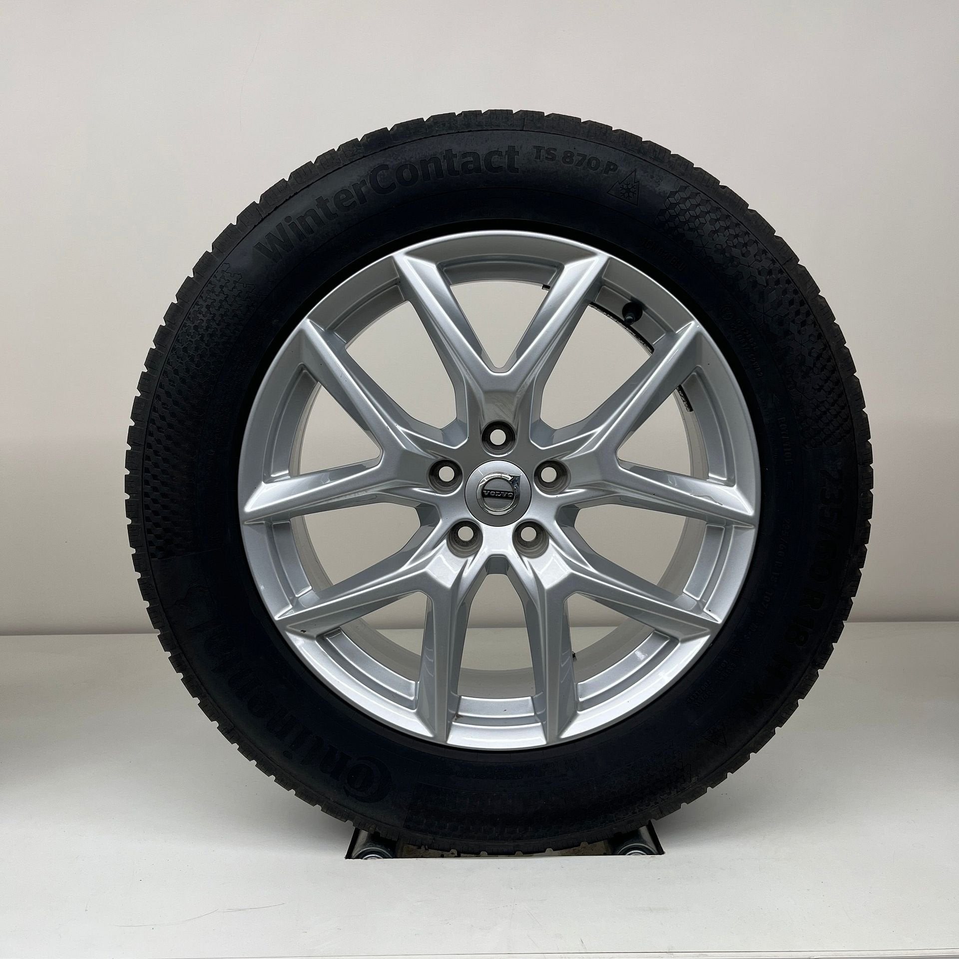 Volvo XC60 - 18 inch - winterbanden, Pneus et Jantes, Pneus hiver, Enlèvement ou Envoi, Véhicule de tourisme