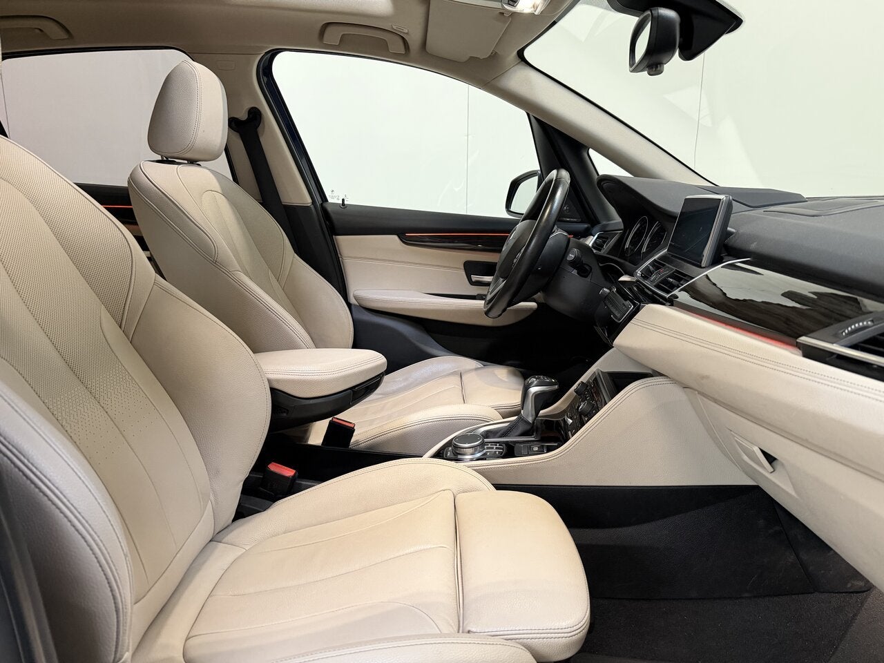 BMW 225 XE iPerformance Hybrid - Luxury - SoH 87%! Topstaat!, Auto's, 0 min, Euro 6, 2 Reeks, Overige kleuren