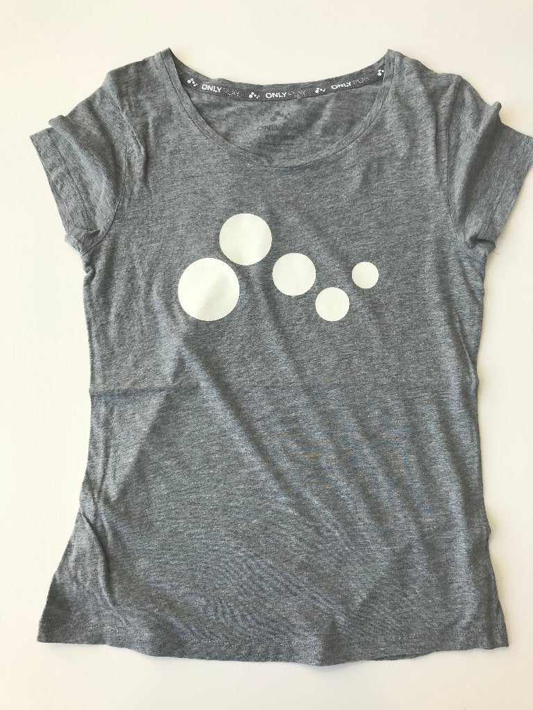 T-shirt gris ONLY taille M, en parfait état !, Vêtements | Femmes, Taille 38/40 (M), Enlèvement ou Envoi, Comme neuf, Fitness ou Aérobic