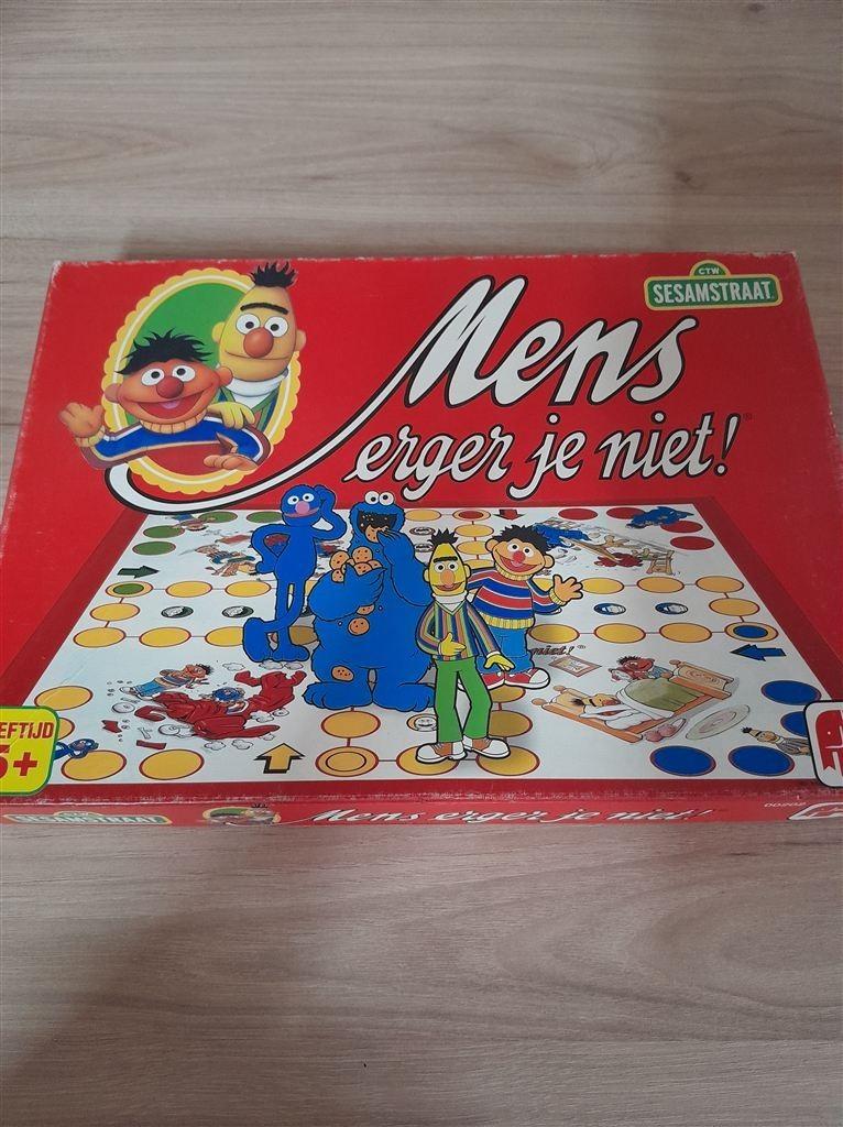 mens erger je niet sesamstraat - s4588, Hobby en Vrije tijd, Verzenden, Zo goed als nieuw