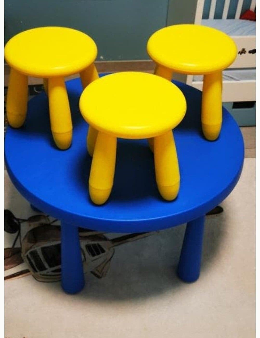 IKEA kindertafel en -stoel, Huis en Inrichting, Ophalen, Kunststof