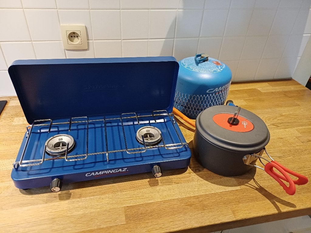 Campingaz Base Camp Camping kooktoestel - 2 pits + potten, Caravanes & Camping, Accessoires de camping, Enlèvement, Comme neuf