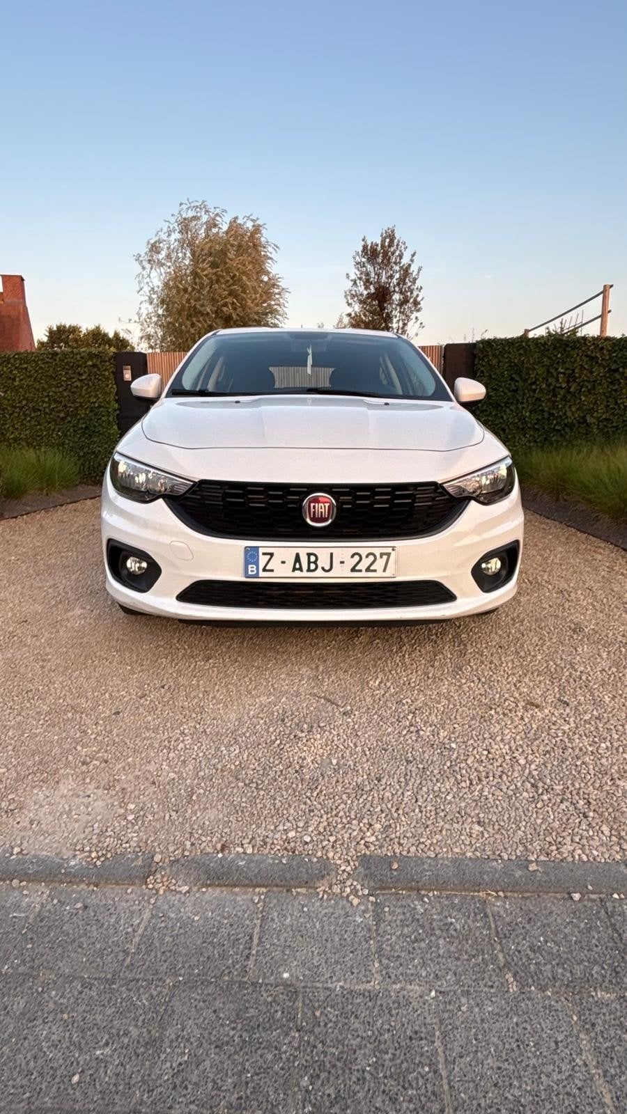 Fiat tipo 1.4 _ 70kw  _ GPS _ Airco _12  mois garantie!, Autos, Fiat, Cuir, Achat, Euro 6, Entreprise