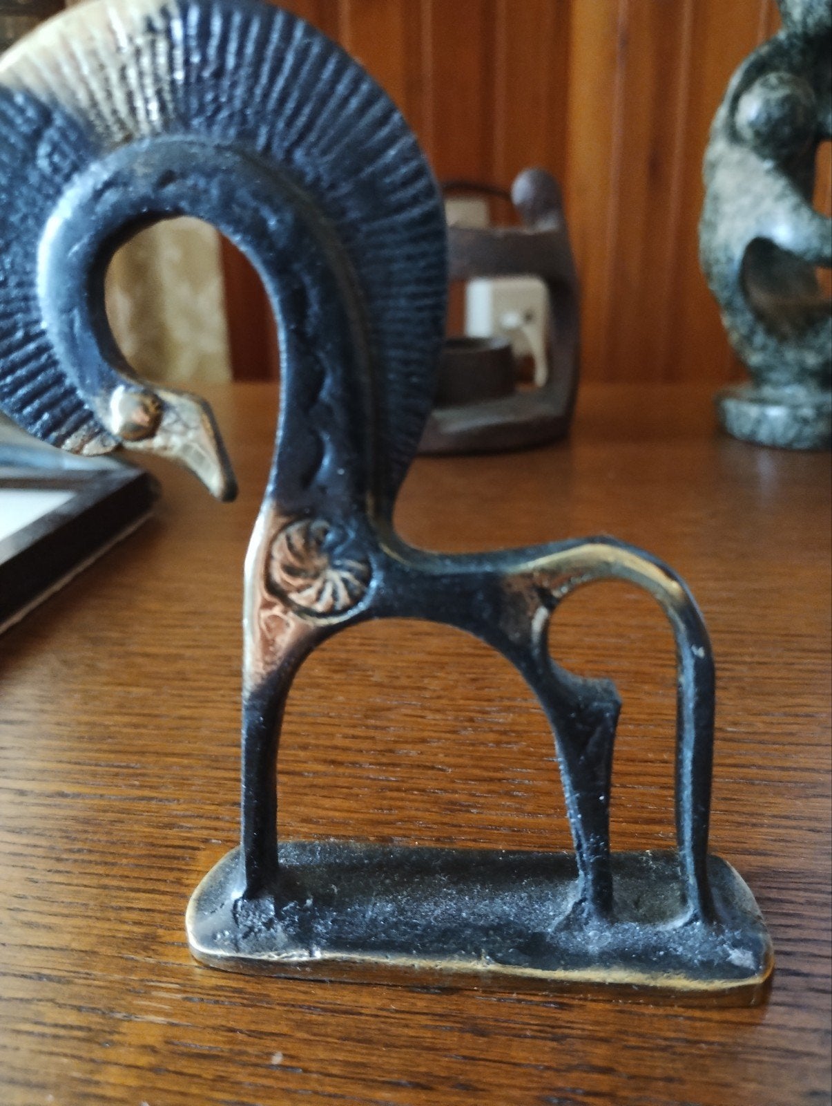 Beeldje uit brons of messing., Antiek en Kunst, Ophalen, Brons