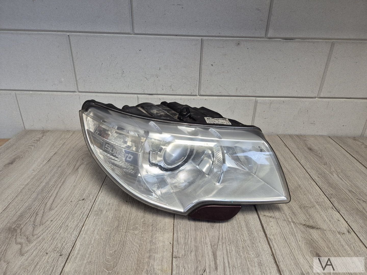 Skoda Superb 2008 - 2013 xenon koplamp met bochtlicht rechts, -, Utilisé, Skoda, -